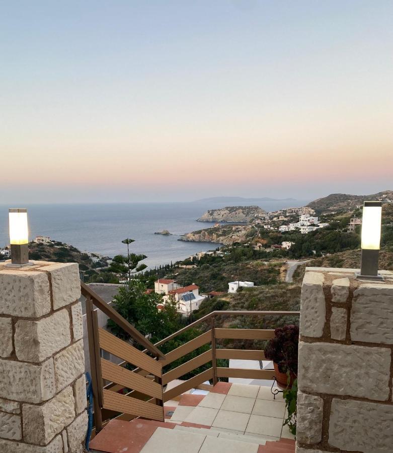Golden View דירה