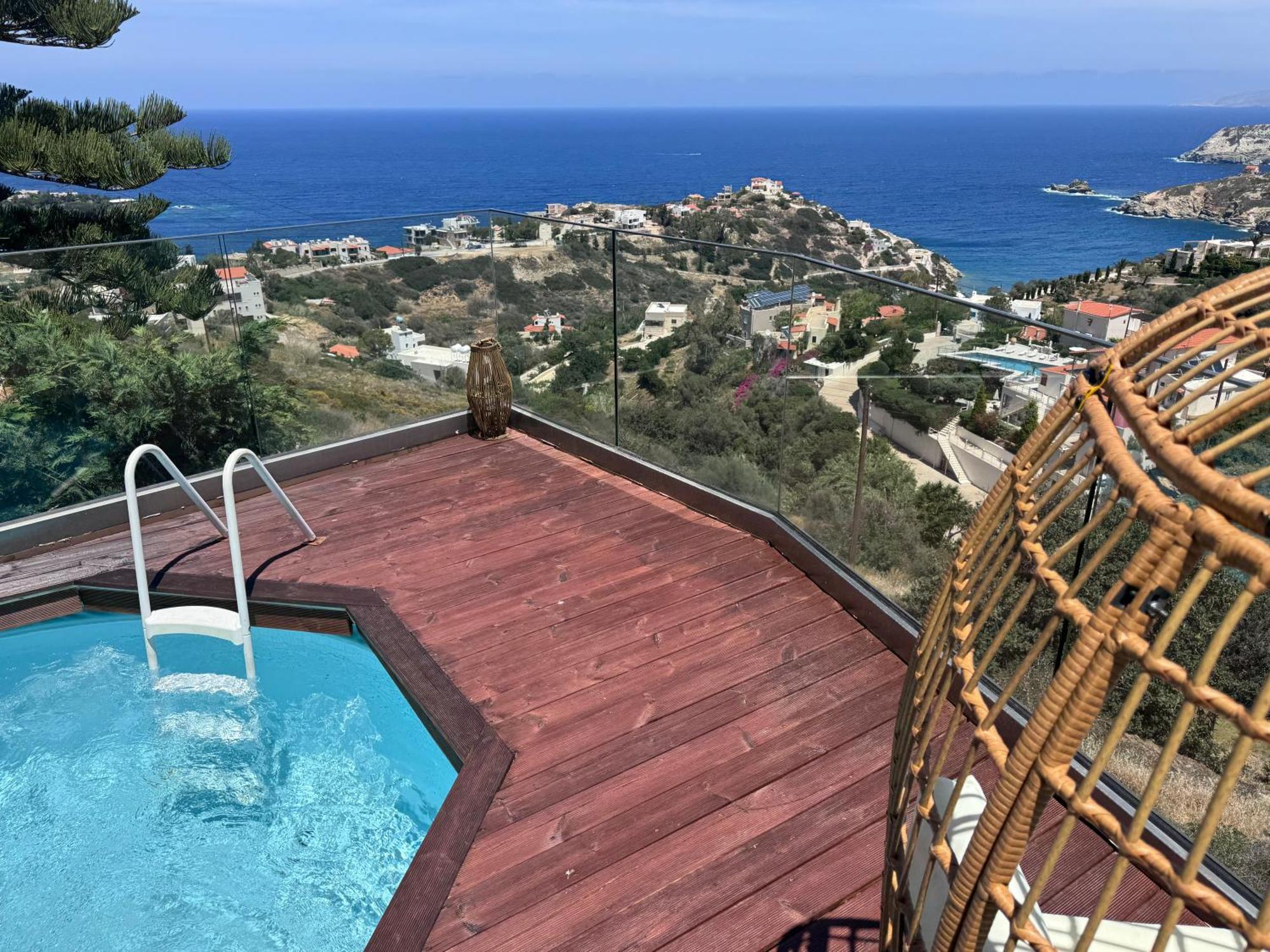 Golden View Agia Pelagia